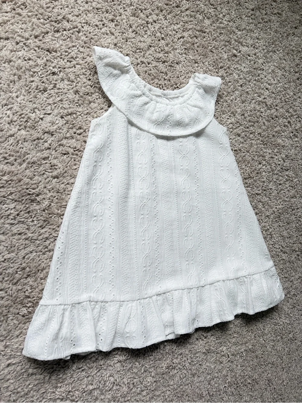 NWOT The Children’s Place White Eyelet Ruffle Toddler Dress 3T